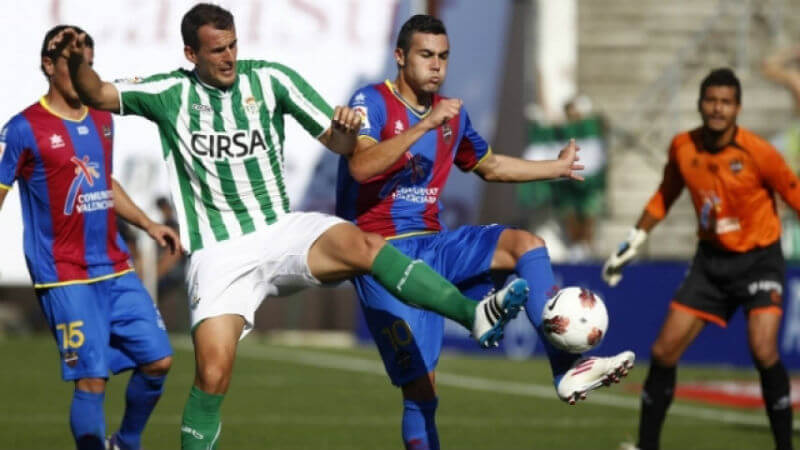 Levante vs Real Betis - Futebol com Valor - 2 Tips