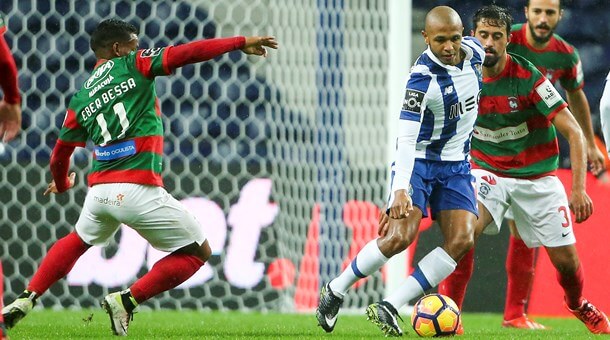 Marítimo vs FC Porto • O FC Porto é o último dos três grandes a entrar em campo, nesta jornada. Um jogo em que o FC Porto tem muito a ganhar, mas também o Marítimo pois ainda luta pelo 5º lugar, e um potencial lugar na Liga Europa. O nosso prognóstico é...
