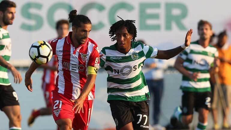 Desportivo das Aves vs Sporting • A Taça de Portugal é por tradição a festa do futebol nacional. Aves vs Sporting lutam jogo a jogo com o sonho de poder estar na final do Jamor. No entanto, este ano, a alegria e o entusiasmo deu lugar à apreensão, à tristeza, e esta final está indubitavelmente marcada...